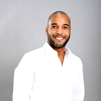 Rafael Nova Email