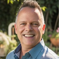 Molto Crescendo Employee Thom Qafzezi's profile photo