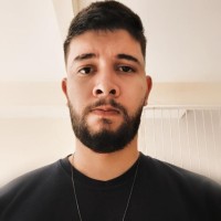 Lucas Frinhani Email