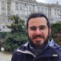 Luis Schüler Email