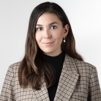 Desmarais LLP Employee Zen Lewis's profile photo