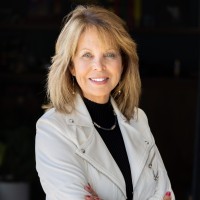 Keller Williams Realty Advantage Employee Lynn Hodges's profile photo