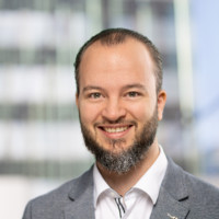 Jochen Pfeiffer Email