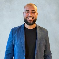 Leonardo Barcellos Email