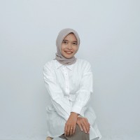 Dira Andriani Email