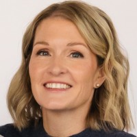 E-mail e número de telefone de Emily Barron