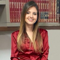 Taíza Decarli Email