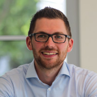 Alexander Schwarze Email