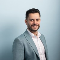 Ronald van der Mierden Email