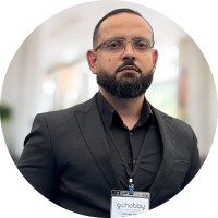 Eryk Wolffang Email