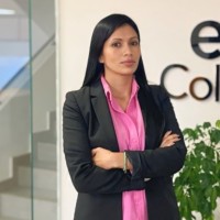 Paola León Herrera Email