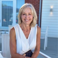 Freelance Employee Bev Hall's profile photo