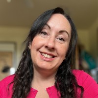 Package It Employee Teresa Nelson's profile photo