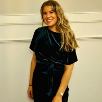 Alexandra Robb Email & Phone Number