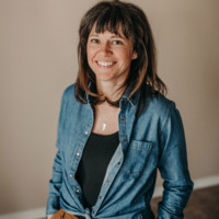 Caitlin Evans Email & Phone Number