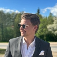 Henrik Samuelson Email