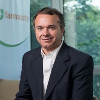 Farmacity S.A. Employee Javier Horacio Embon's profile photo