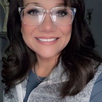 Claudia Houchen Email