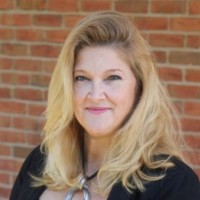 Mlily USA Employee Jenny Christensen's profile photo