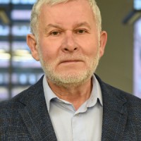 Krzysztof Jajuga Email