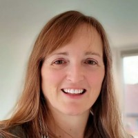 Arianne Pen-Oosthoek Email