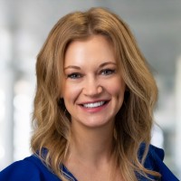 Sorren Employee Julie Moore's profile photo