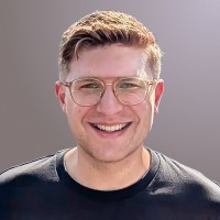 Georg Kreuzmayr Email