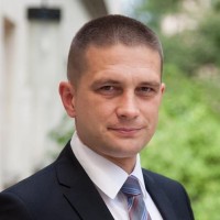 Tomasz Sadowski Email