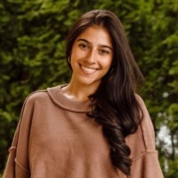 Daniela Yepes Email & Phone Number
