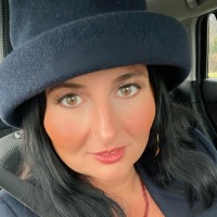 Sanela L. Email