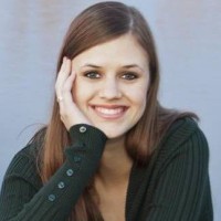 Wisdom Natural Brands Employee Elise Talbot's profile photo