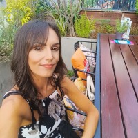 Vikki Carslake Email
