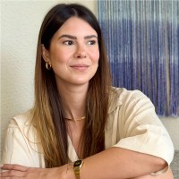 Connectoway Employee Maria Eduarda Garcia's profile photo