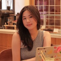 Phí Anh Email