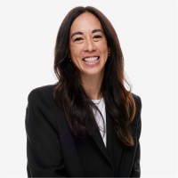 Aritzia Employee Steph Santiago's profile photo