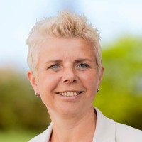 Sandra Smit Email