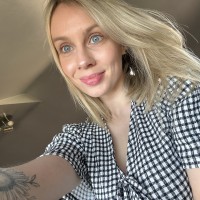 Cassie Hoare Email