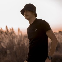 Lautaro Lazzeri Email
