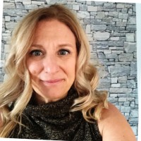 Charles Schwab Employee Cheryl Hendrickson's profile photo