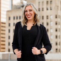 E-mail e número de telefone de Sarah Masterson