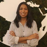 Sthefany dos Santos Email