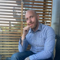 Jonas Hagström Email