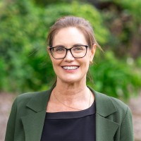 Lisa Constantine Email & Phone Number