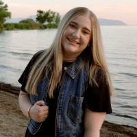 Lucid Software Employee Amelia Ward's profile photo