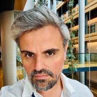Massimiliano Coccia Email