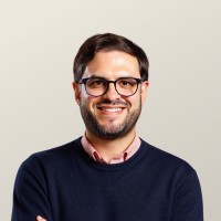CBRE Employee Alejandro Echeverry's profile photo