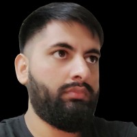 Host Engine Employee Hamza Rauf's profile photo