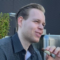 Julian Kuners Email
