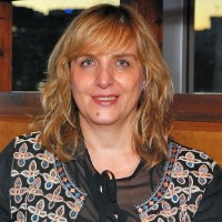 Roxana Perez Email & Phone Number