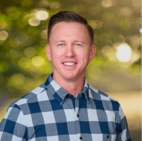 Chris Smith Email & Phone Number